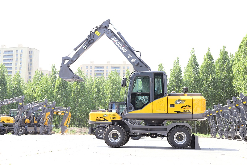 80挖掘機