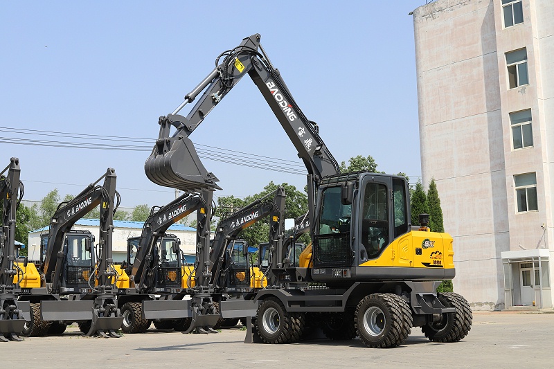 80挖掘機