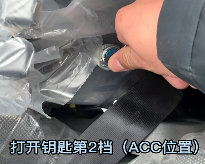 輪式抓木機(jī)
